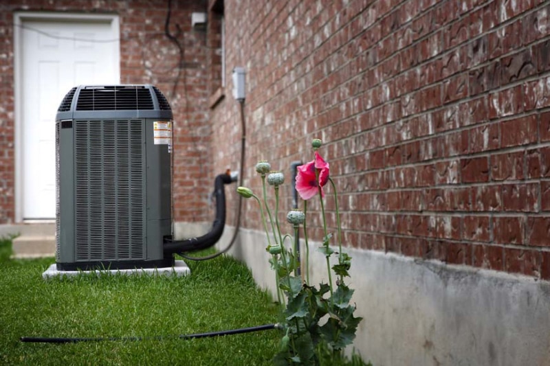 Blog Title: How Does an Air Conditioner Work?